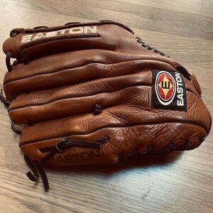 Easton Basseball Brown Leather Glove Black magic BMX 13 left hand